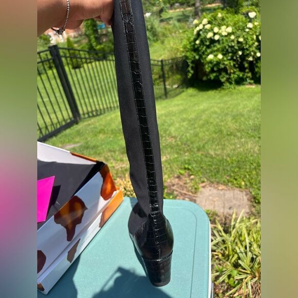 Donald J Pliner Stretch Crepe Knee High Boots NIB - Picture 10 of 11